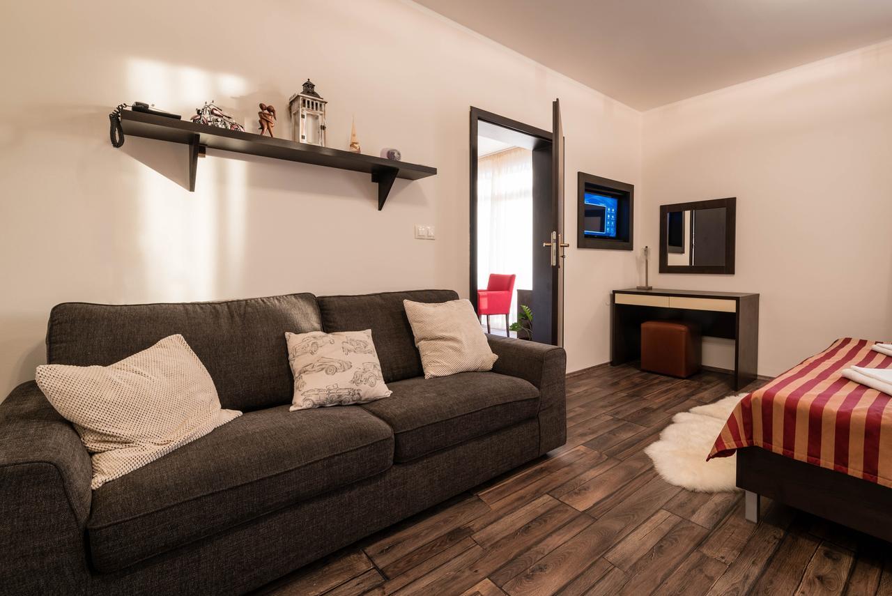 Apartman Mirka - Hotel Luka Бешеньова Екстер'єр фото