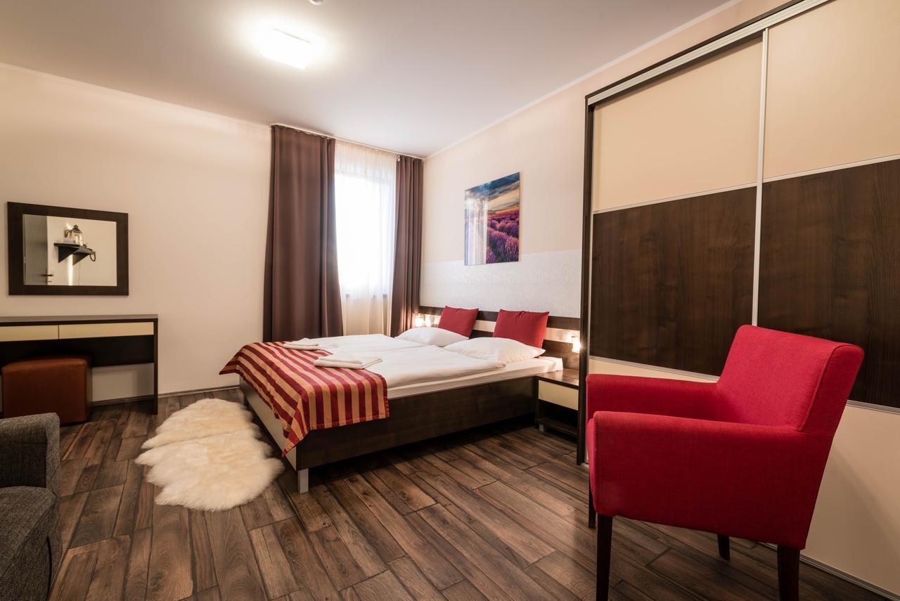 Apartman Mirka - Hotel Luka Бешеньова Екстер'єр фото